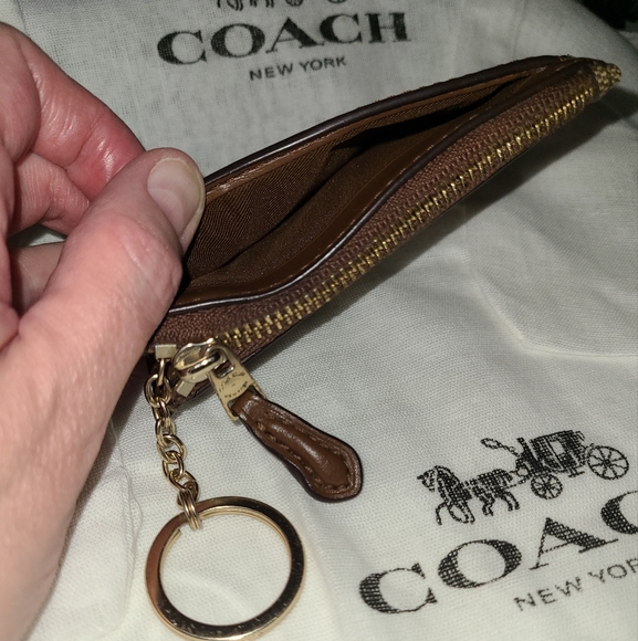 Coach Brown Monogram Skinny ID Holder With Zipper And Keychain - Picture 4 of 7